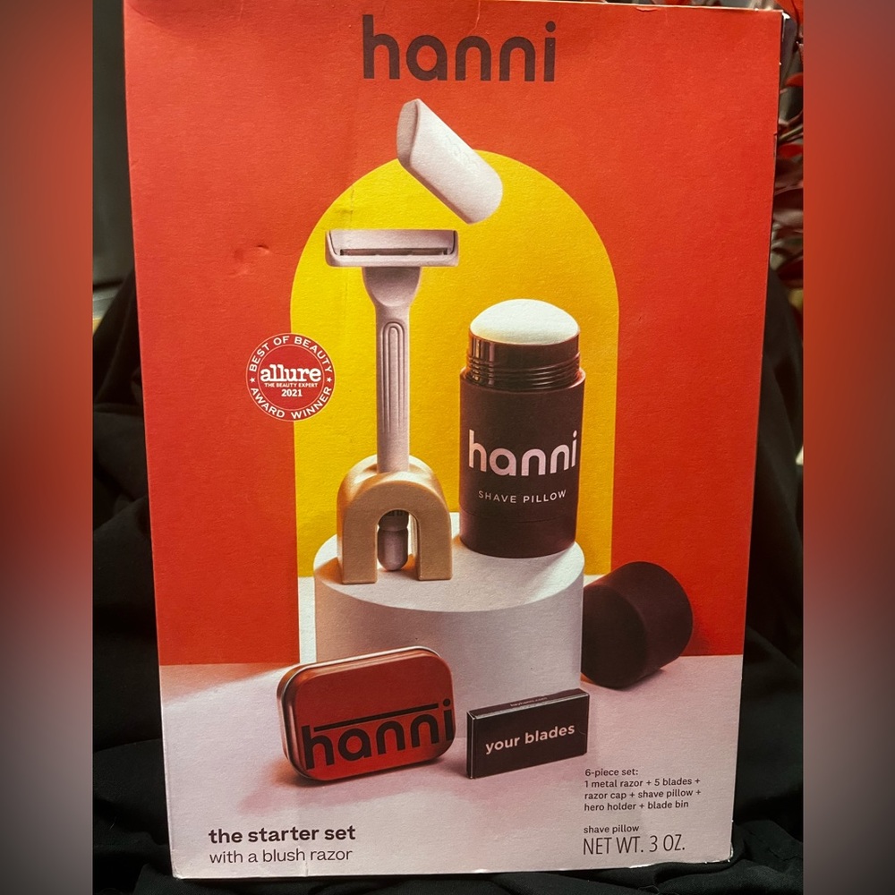 🌟BRAND NEW 🌟 Hanni Razor Set